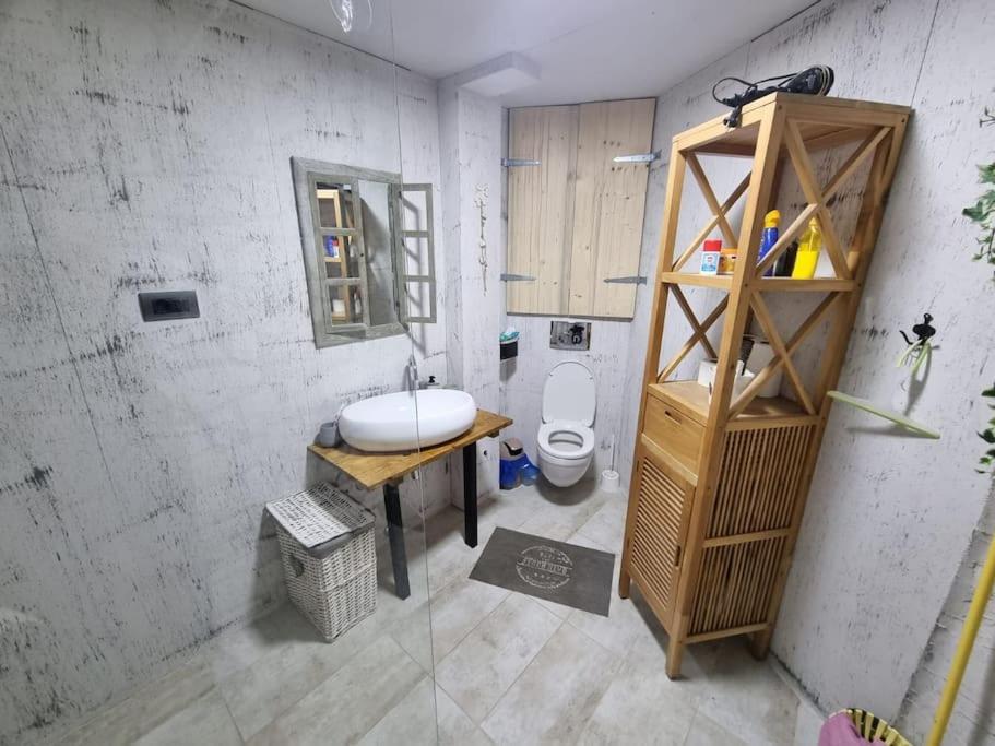 Vila Kyra Rtina Exteriér fotografie