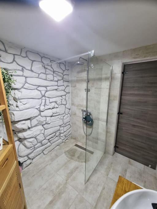 Vila Kyra Rtina Exteriér fotografie