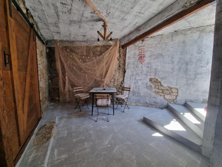 Vila Kyra Rtina Exteriér fotografie